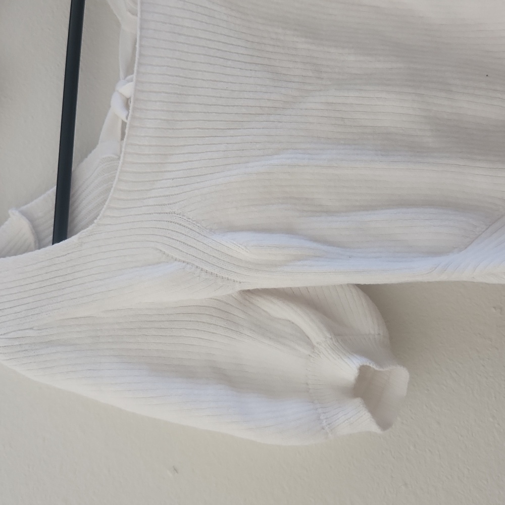 Kit + Sky White Ribbed Women's Top - Picture 5 of 5